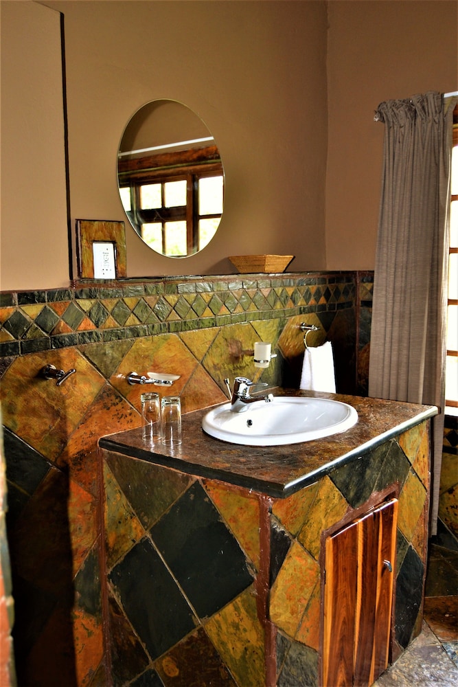 Amaka Private Game Reserve and Safaris
