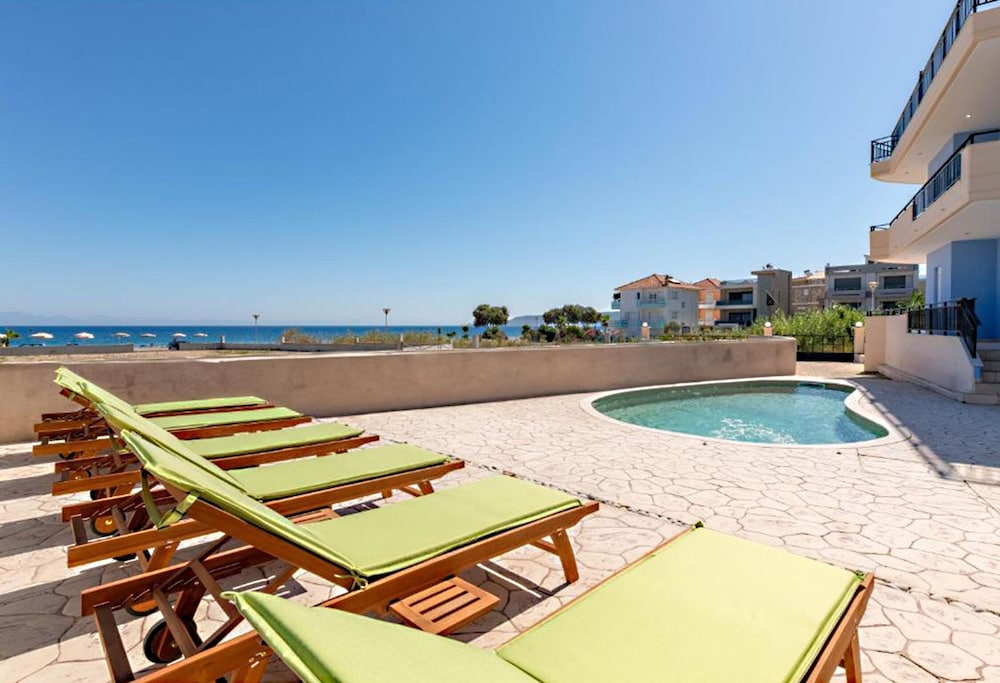 White and Blue Luxury Suites Rhodes