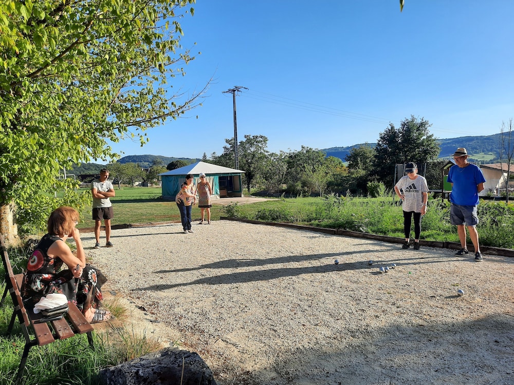 Camping Les Chenes Clairs