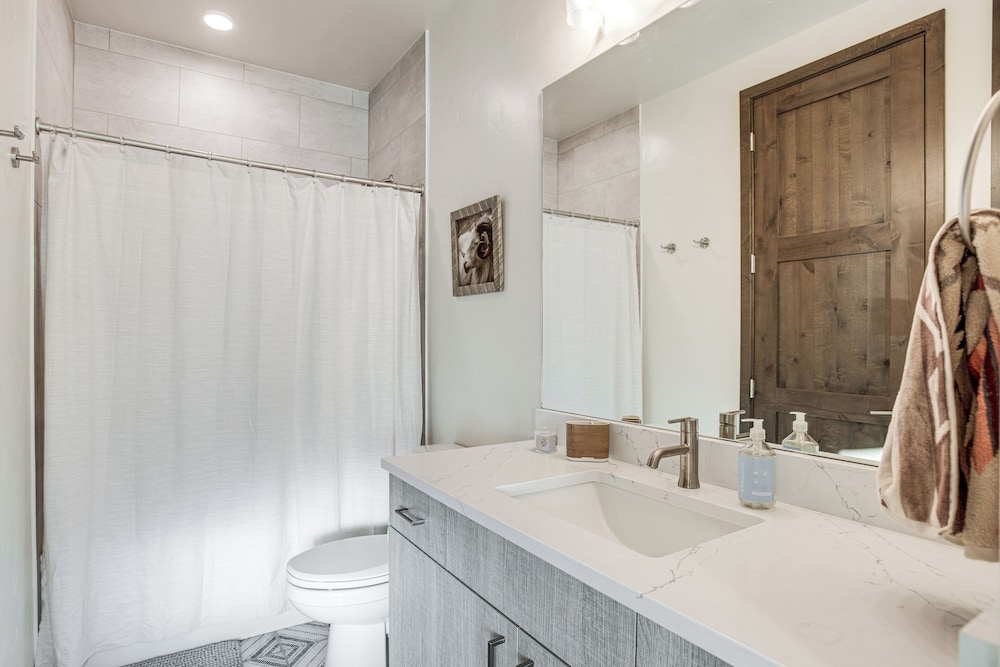 Walk to Cooper Creek Square: Condo w/ Hot Tub!