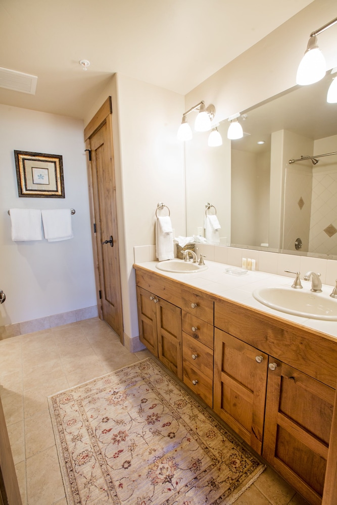 WestWall Lodge - Property Image 142