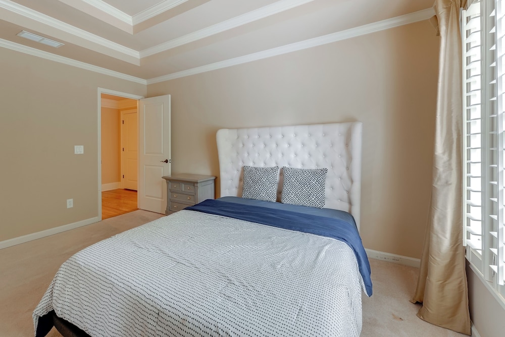 Pets Welcome! Spacious ATL Area Retreat w/ Deck