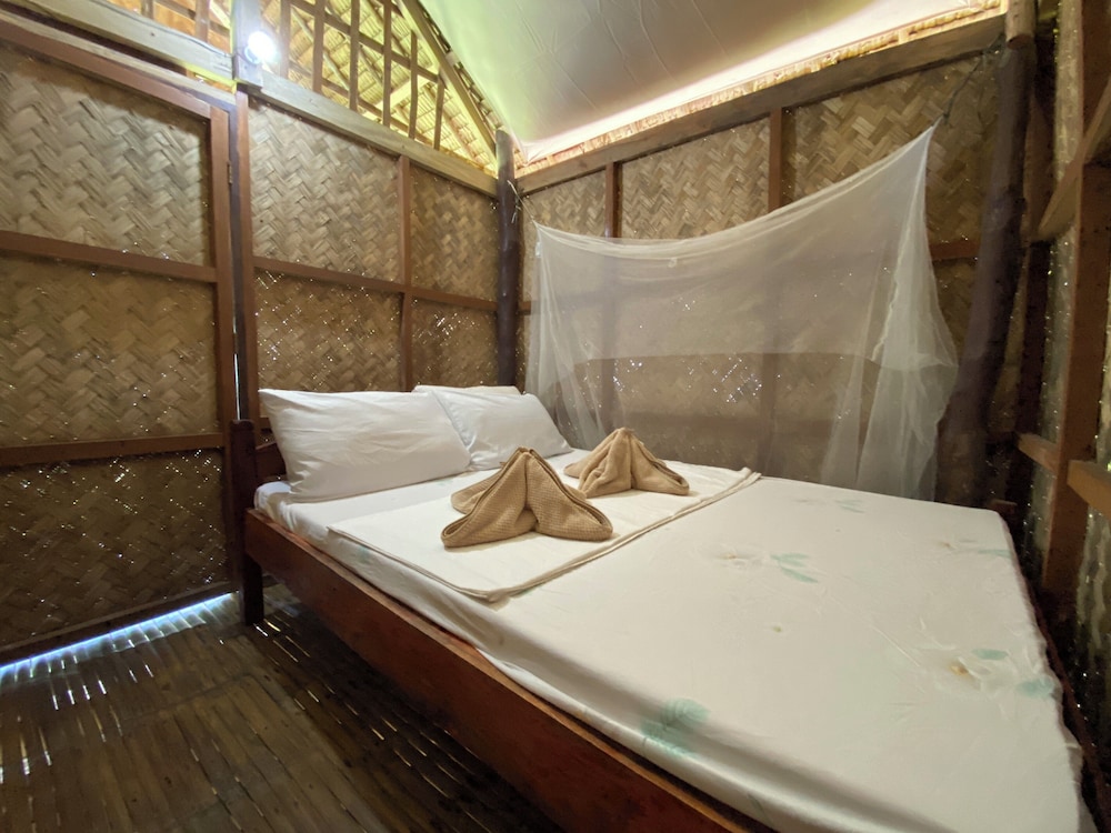 Ocam Ocam Casadyan Inn