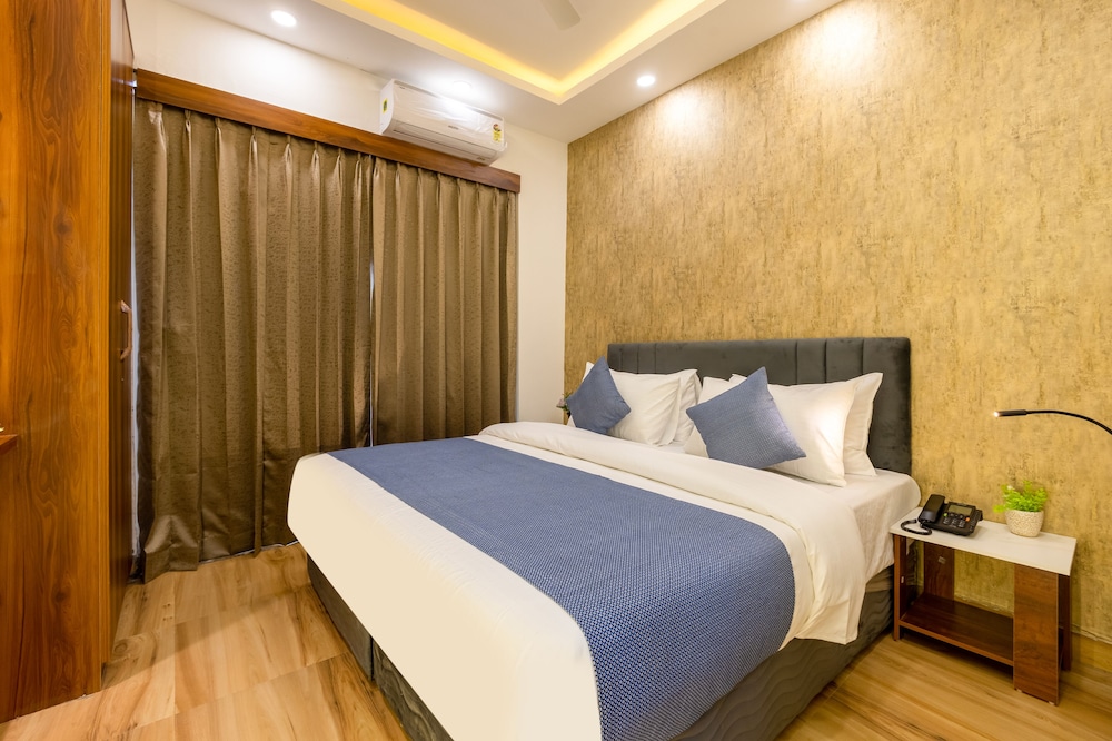 Nova17 inn Greater Noida