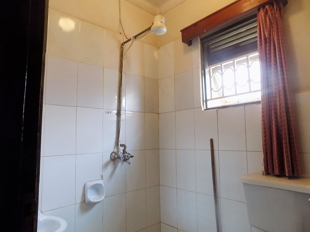 Rosama Guest House