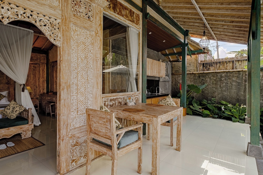 Kumala Ubud Villa