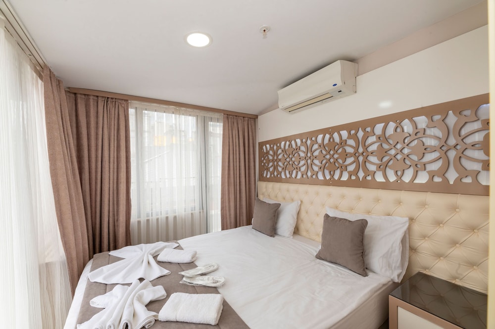 Taksim Peri Suit - Image 41