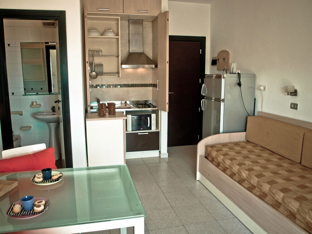 Residence Internazionale en Rimini — hotel room
