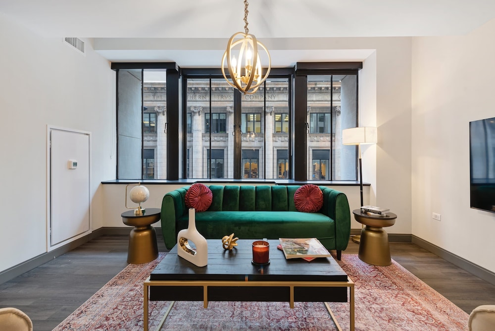 Group Stay 3 Modern 2BR Units Great Amenities
