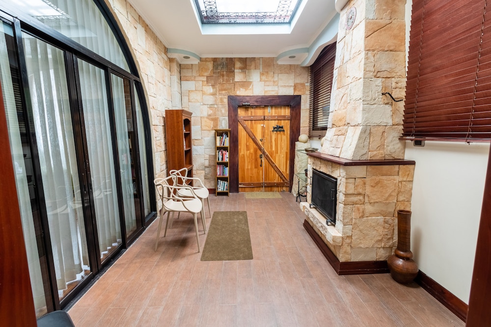 Monteverde Cloud Forest Vacations - Casas del Toro Monteverde - Property Image 11
