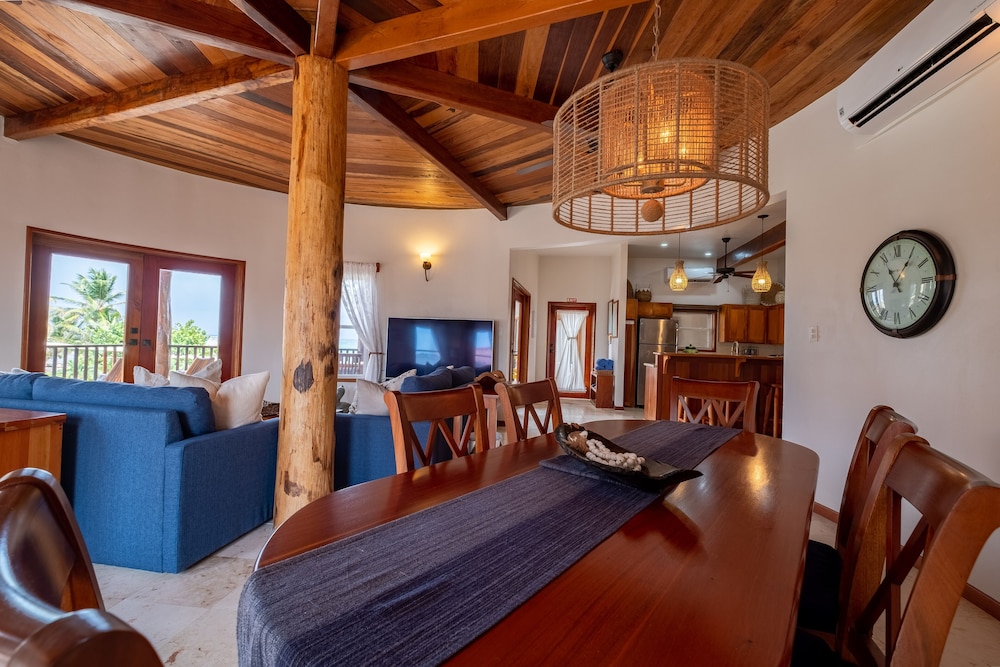 Indigo Belize 2b 3 Bedroom Condo by RedAwning