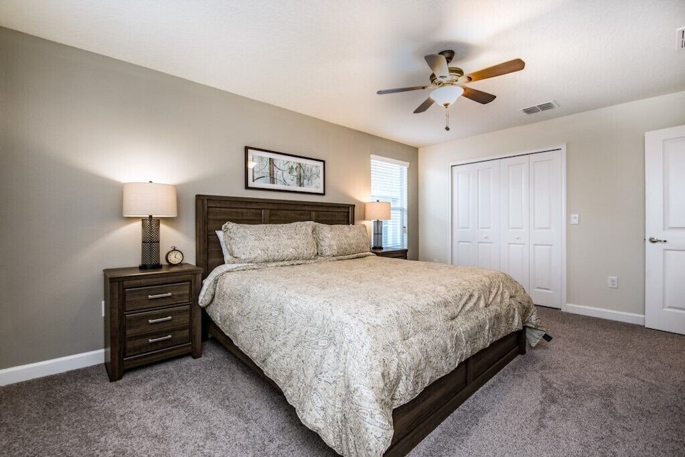 6 Bdrm 5 Bath Golf Resort view 4