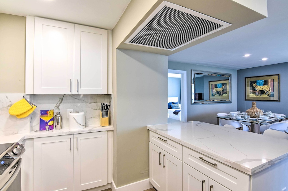 Oceanfront Luxury 2/2 Condo w/ Amazing Views! view 4