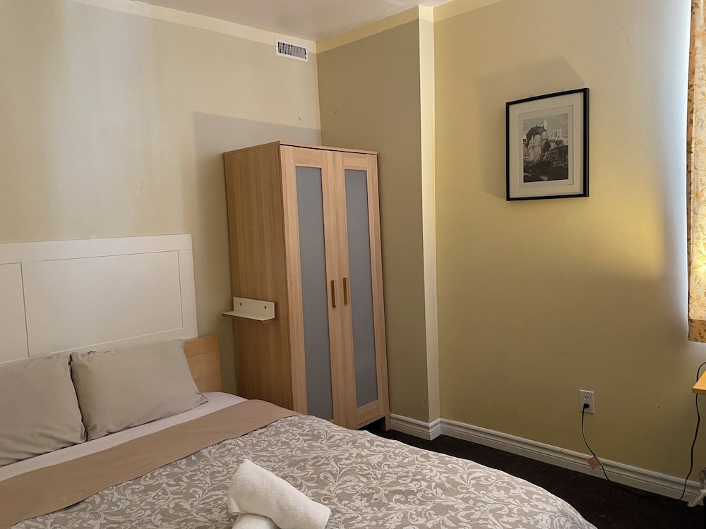 Kaisar Guest House
