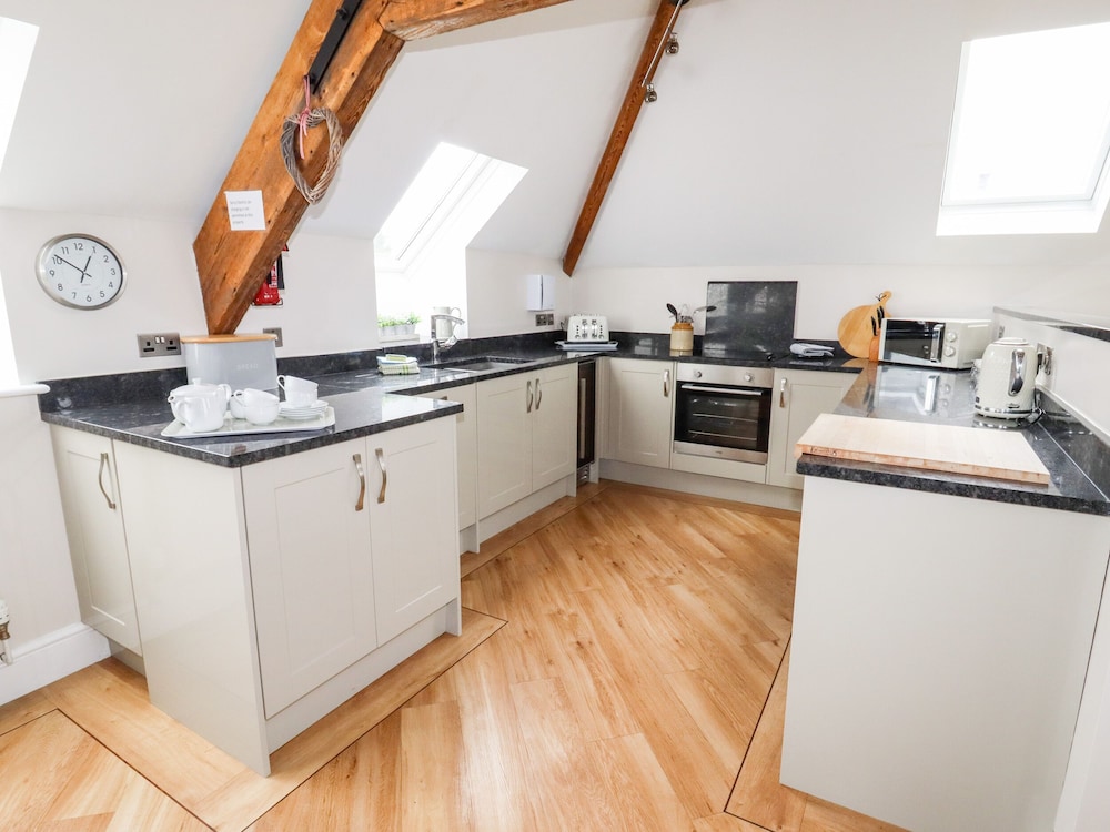 Caernarfon Vacations - Yr Hen Festri - Property Image 9