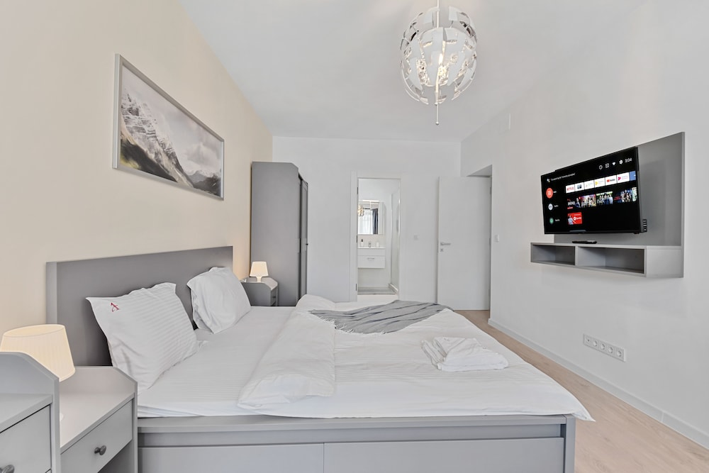 Charming Double Studio - Ivory Residence view 5