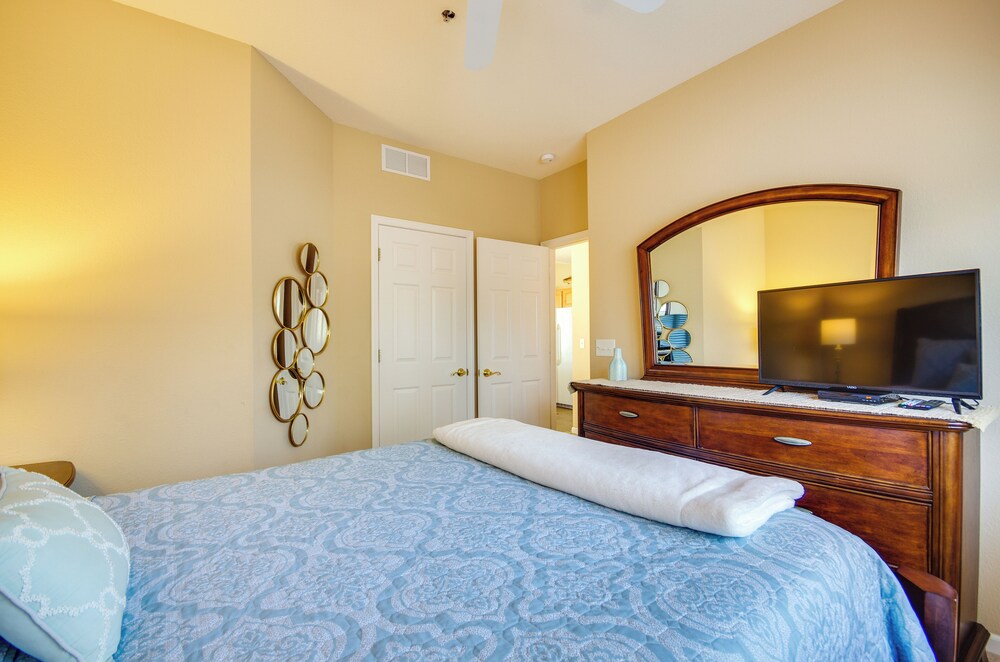 Pool Access, Water Views: Lake Ozark Condo! view 5