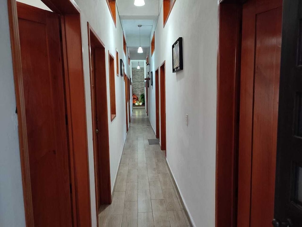Casa Bugambilias