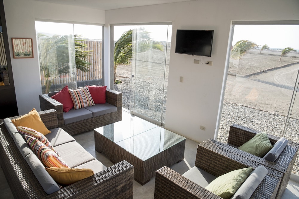 Casa Suiza Mancora view 4
