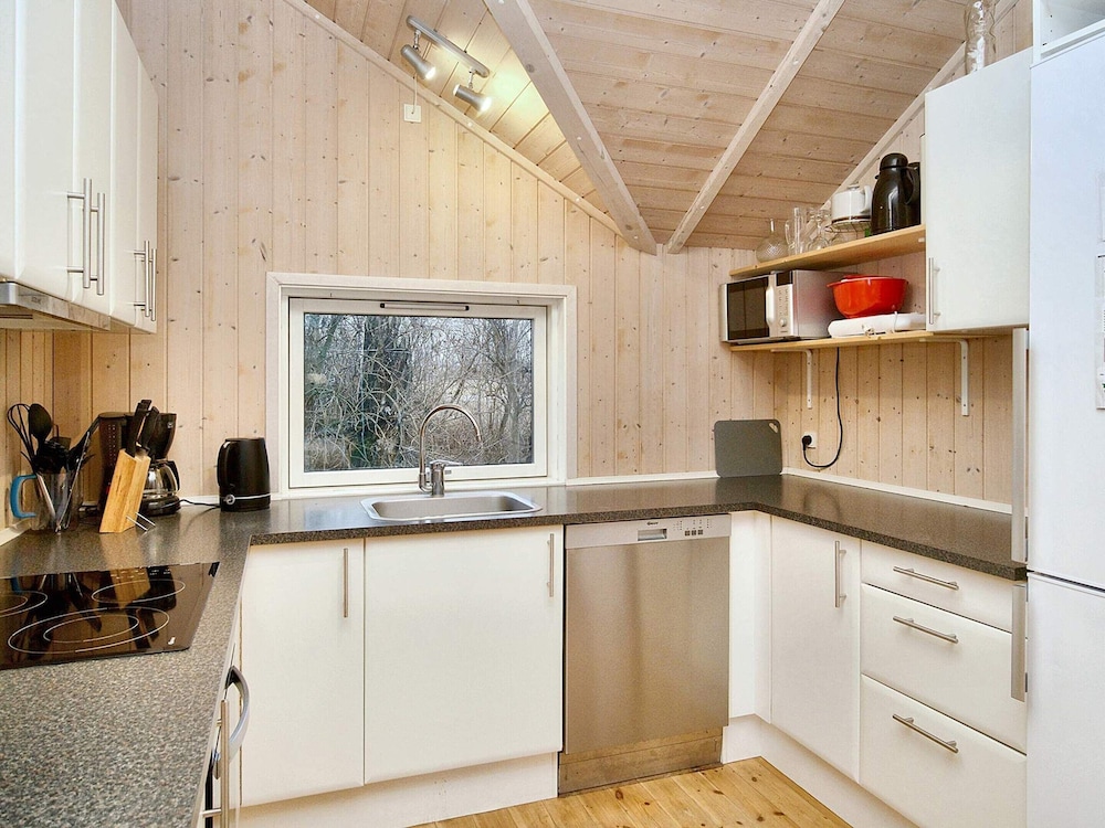 6 Person Holiday Home in Hojby-by Traum view 2