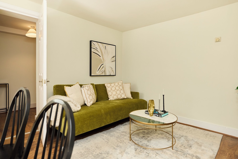 The Archway Garden Flat