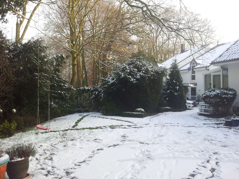Home Away - at the Green Side of Bremen view 5