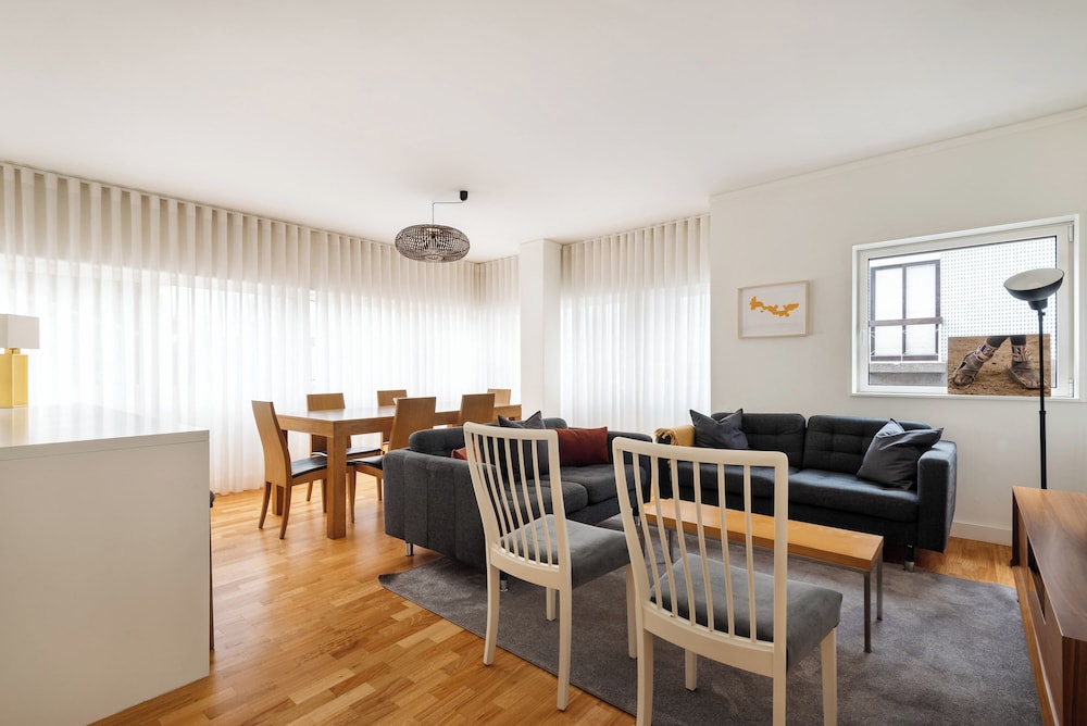 Acm022 Bombarda Homes, Spacious 3BR for Families