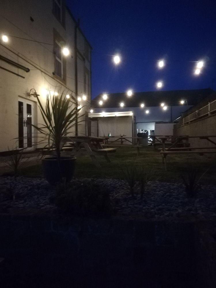The Captain Cook Inn