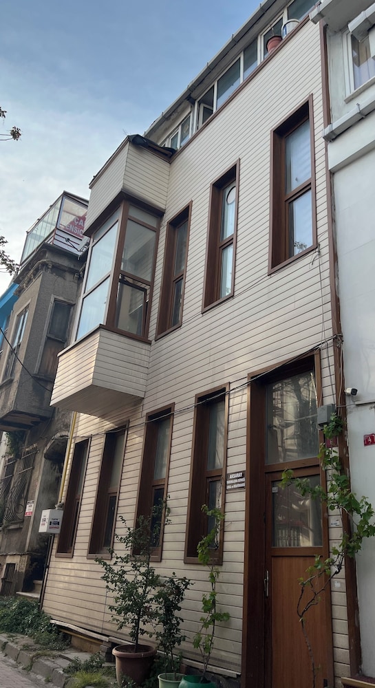 Umut Pansiyon Yenikapı