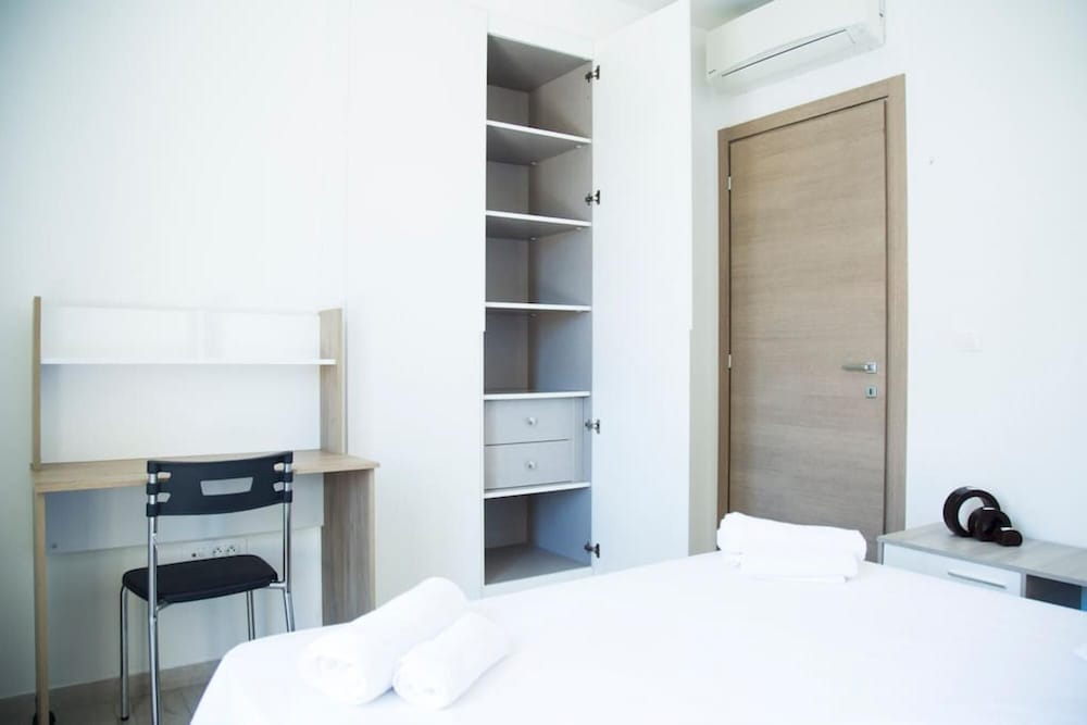 R Sidence Malaga Luxe et Confort La Marsa view 2