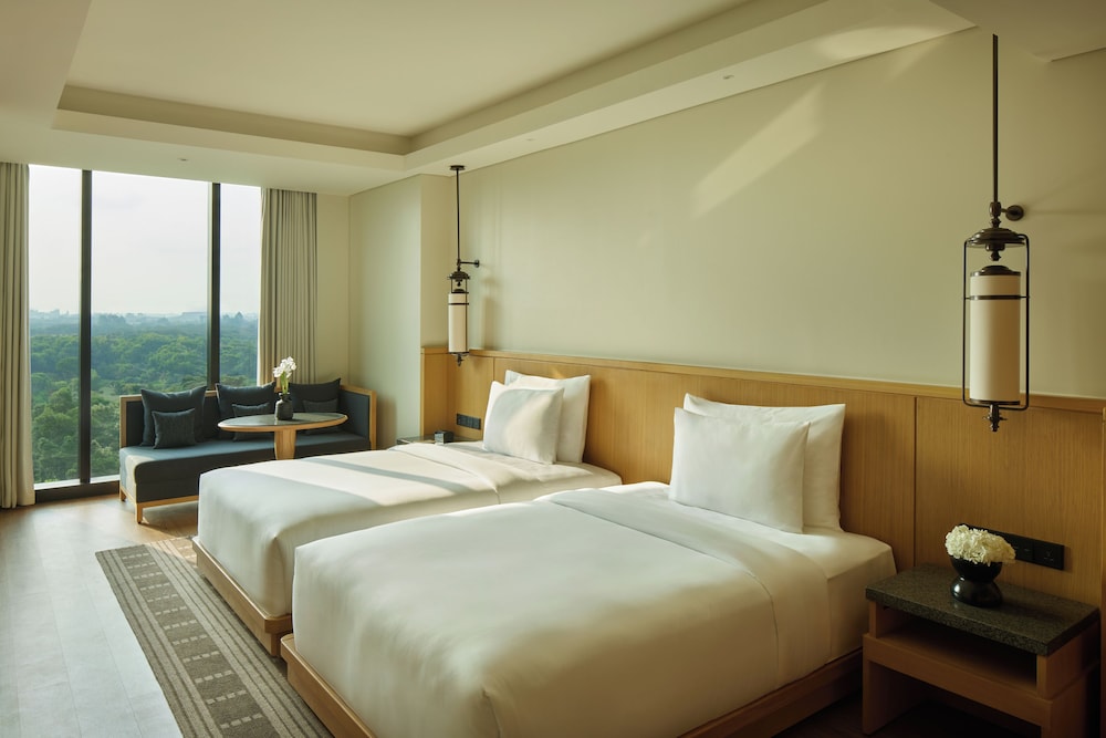 Hotel Tentrem Jakarta 6