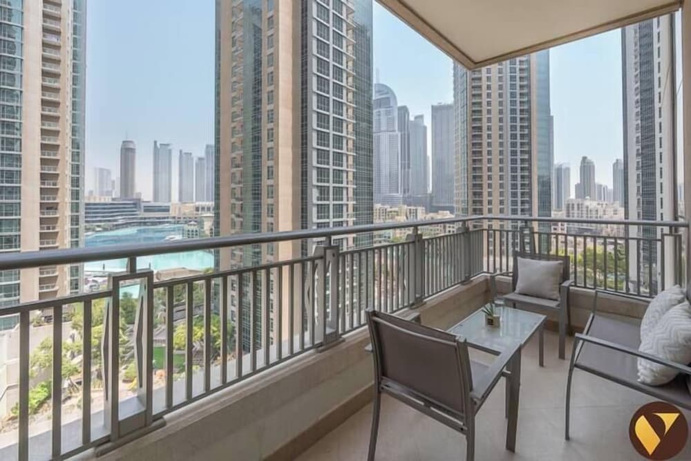 Downtown Balcony With Burj Khalifa View