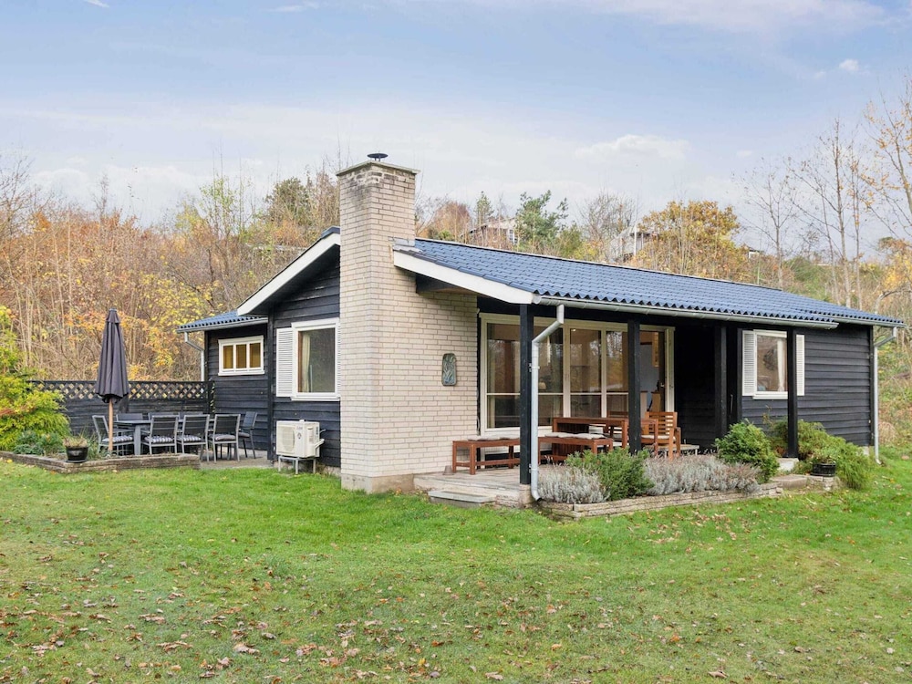 5 Star Holiday Home in Ebeltoft