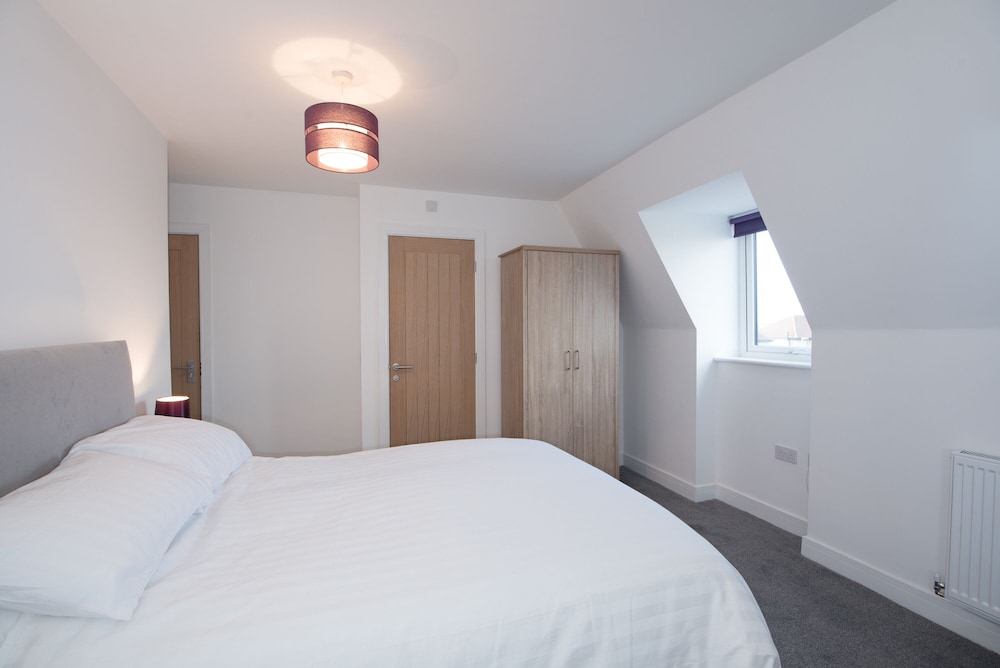 6 The Grange view 5