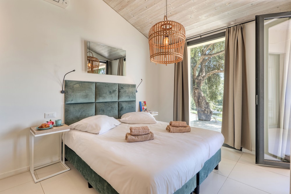Holiday Resort Balzi Rossi