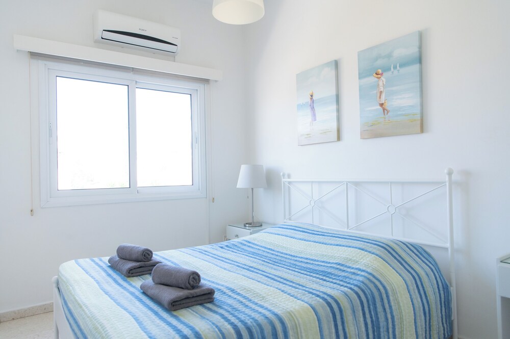 Themis Apartments