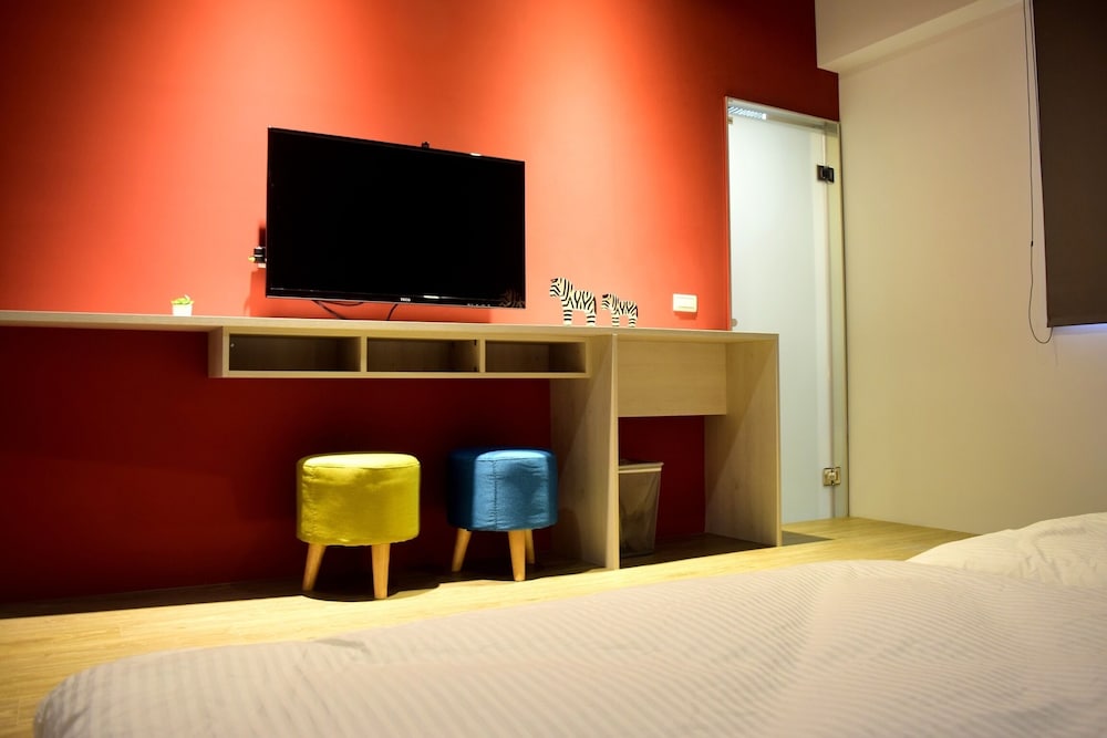Mo BnB