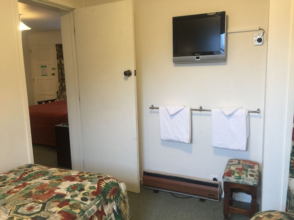 Coachman Motel