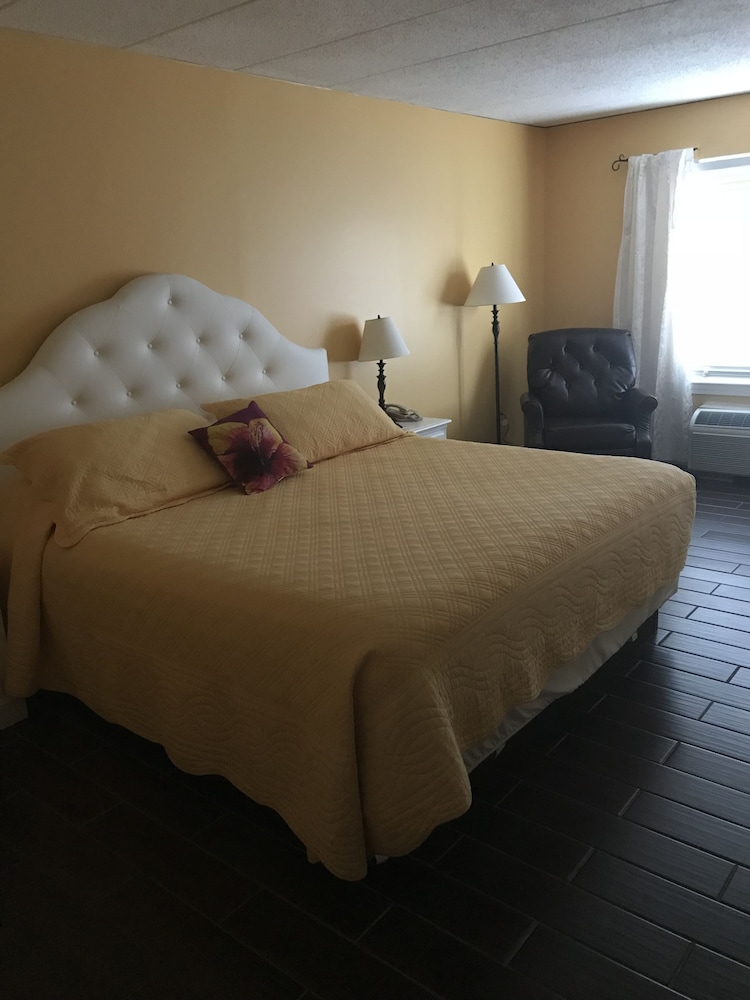 French Quarter Inn