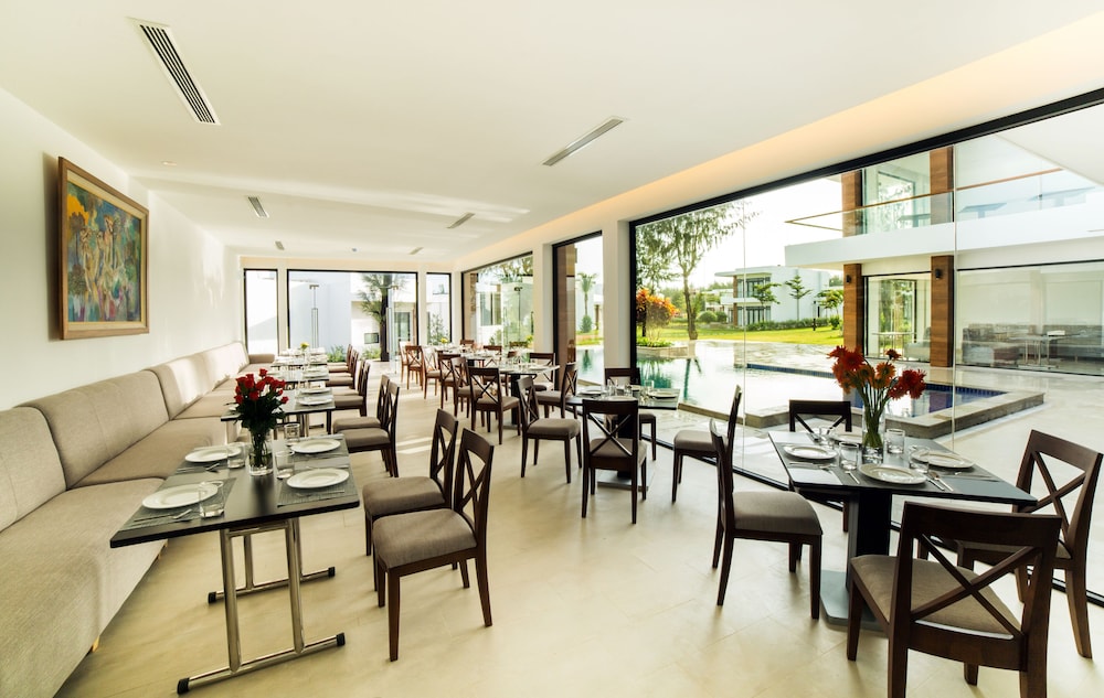 Saint Simeon Resort & Spa