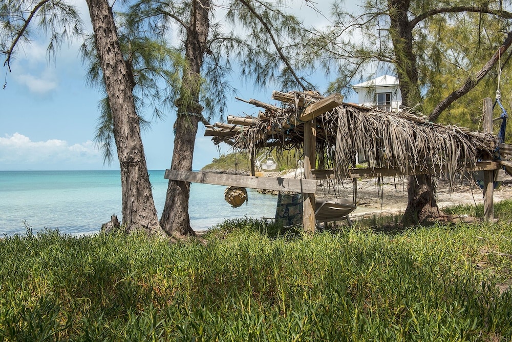 Touch Of Class Villa - A Caribbean Beachfront Home 3 Bedroom Villa