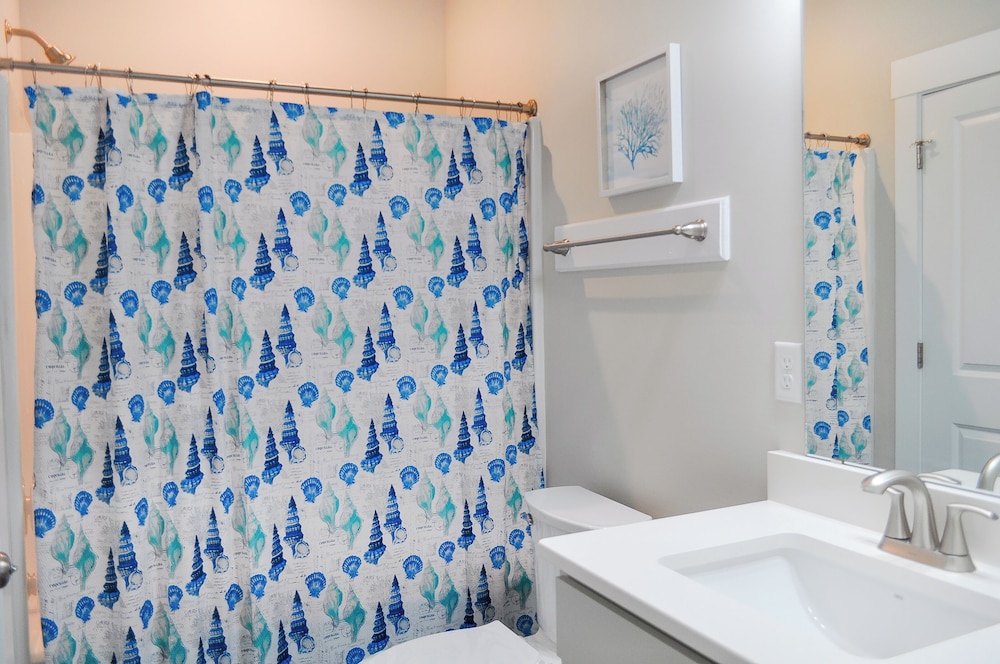 Family Tides by Topsail Realty