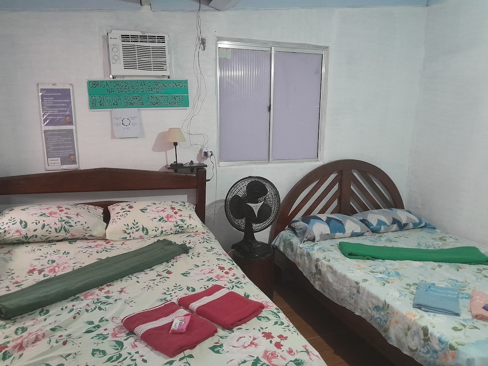 Hospedagem Chapéu Virado