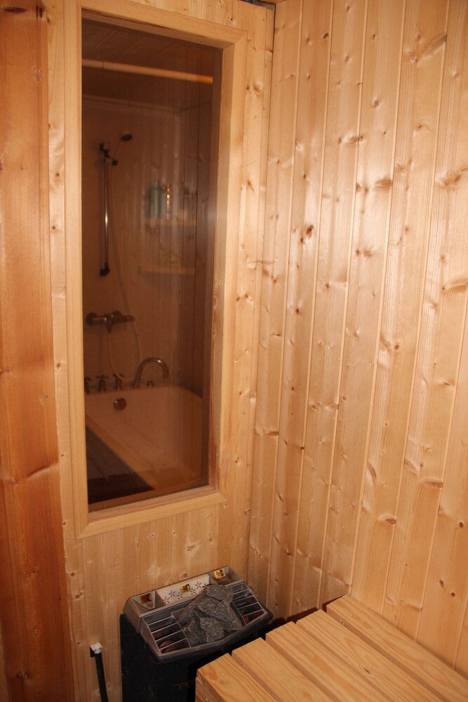 Bergen Vacations - Center Villa - Property Image 15
