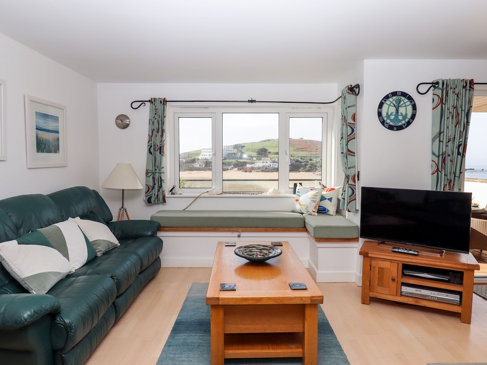4 Burgh Island Causeway