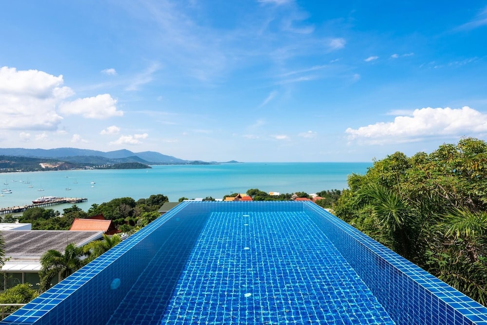 Luxury Sea View Pool Villa L at Unique Residences