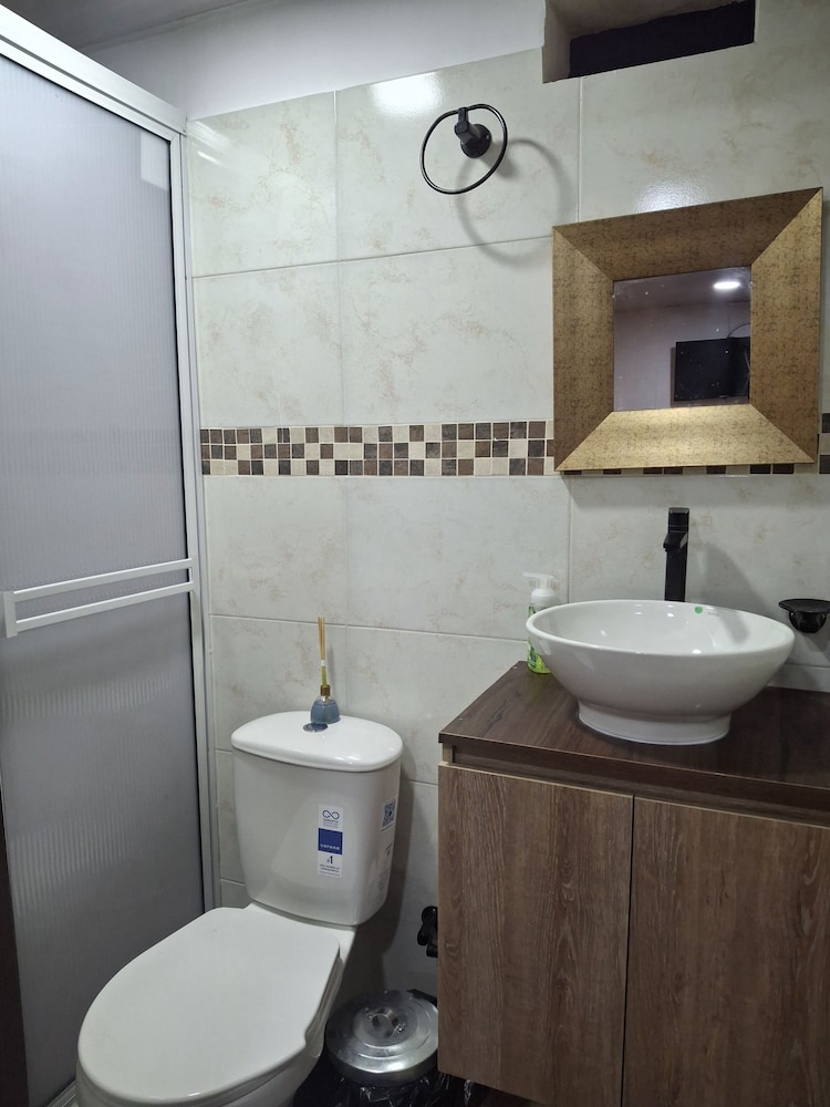 casa hostal ave maria san antonio cali
