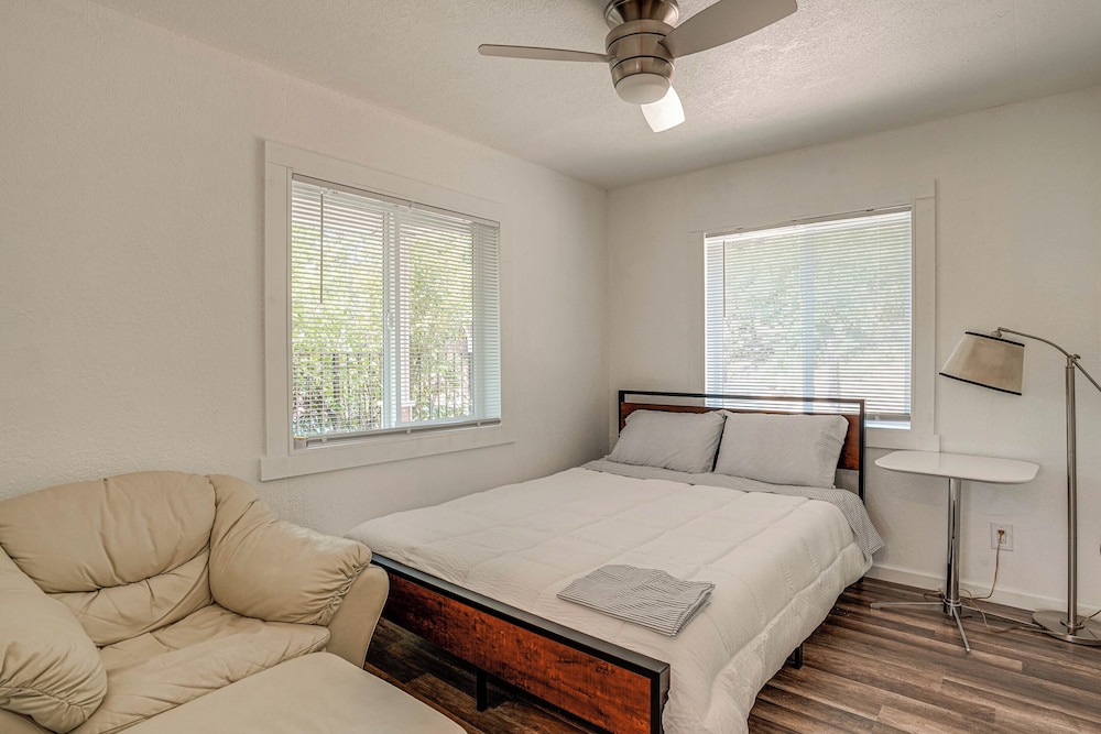 Quaint Concord Home w/ Covered Porch: Near Hiking