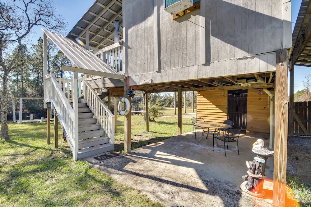 Studio ~ 5 Mi to Waveland Beach & Pier!