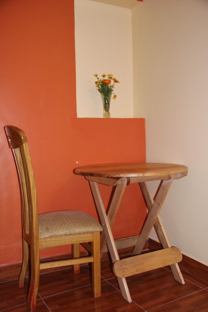 Asiriy Guest House